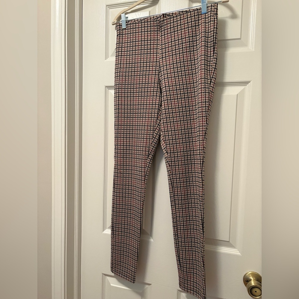 Women’s Houndstooth Leggings